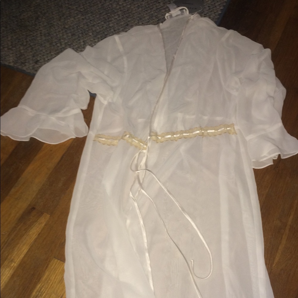 Intimates "robe" - Picture 2 of 6